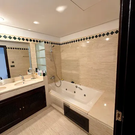 Fabuleux Penthouse Duplex Marbelle Elviria La Mairena Apartamento *